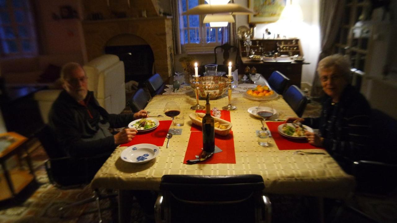 Le Balcon Des Jasses Bed & Breakfast Espere Exterior foto