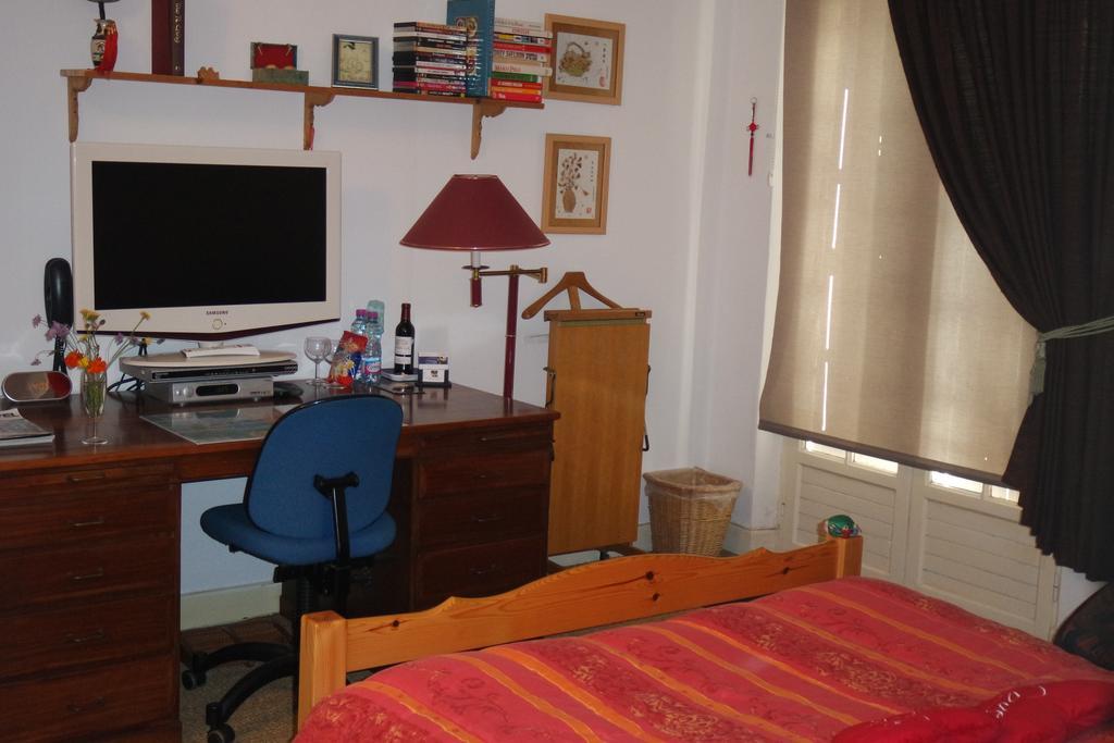 Le Balcon Des Jasses Bed & Breakfast Espere Exterior foto
