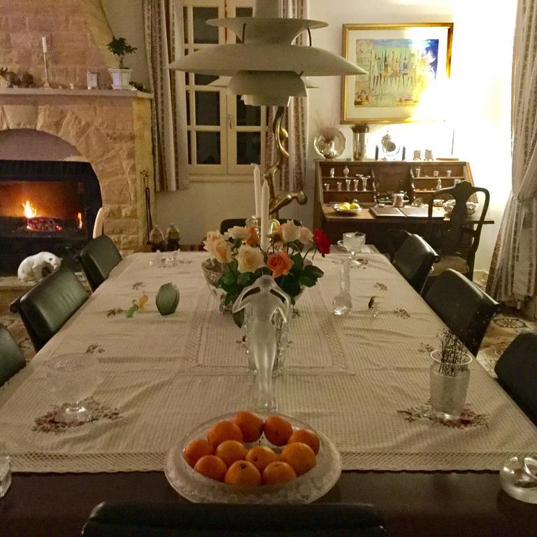 Le Balcon Des Jasses Bed & Breakfast Espere Exterior foto